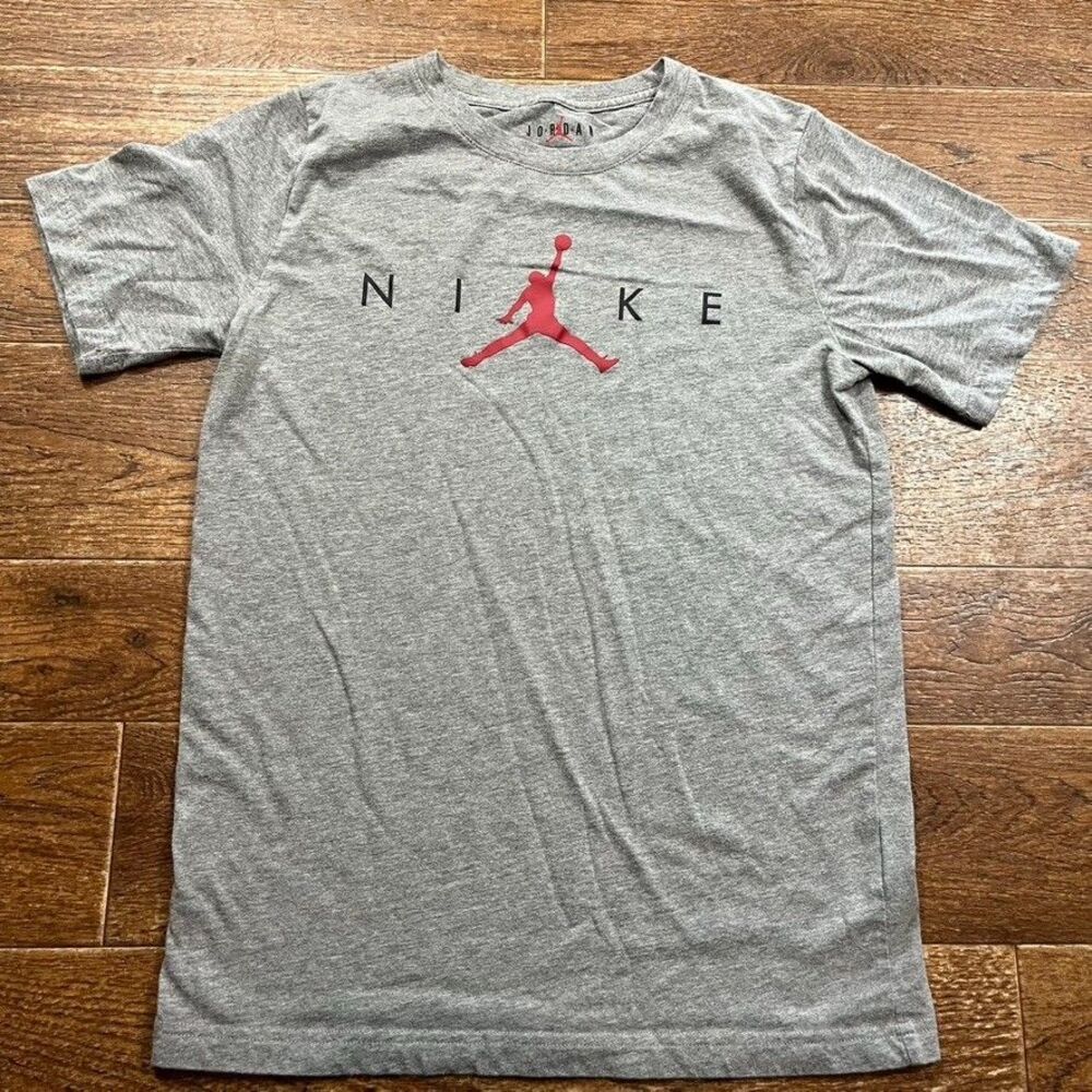 Air Jordan Jumpman Graphic Tee Youth XL Basketball Fight Club Crew Neck Logo